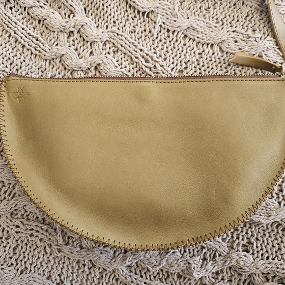 Lyons Leather Co Biggie Bee - Picture 3 of 8